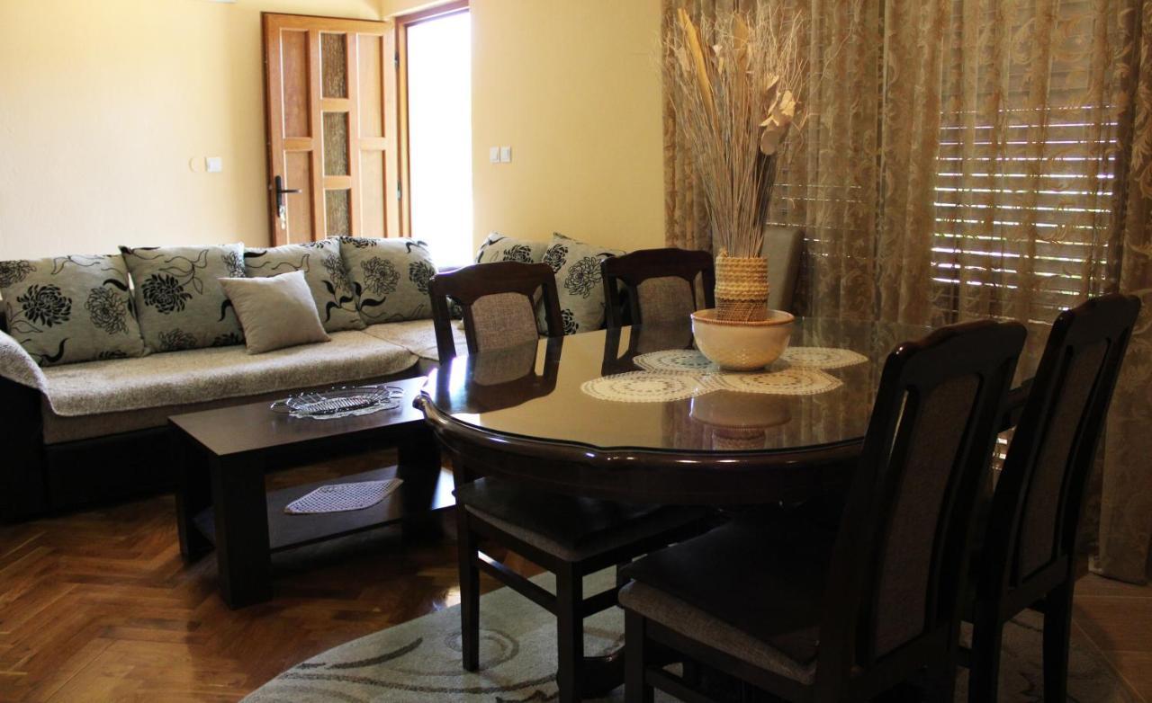 Holiday Home Gazevic Virpazar Luaran gambar