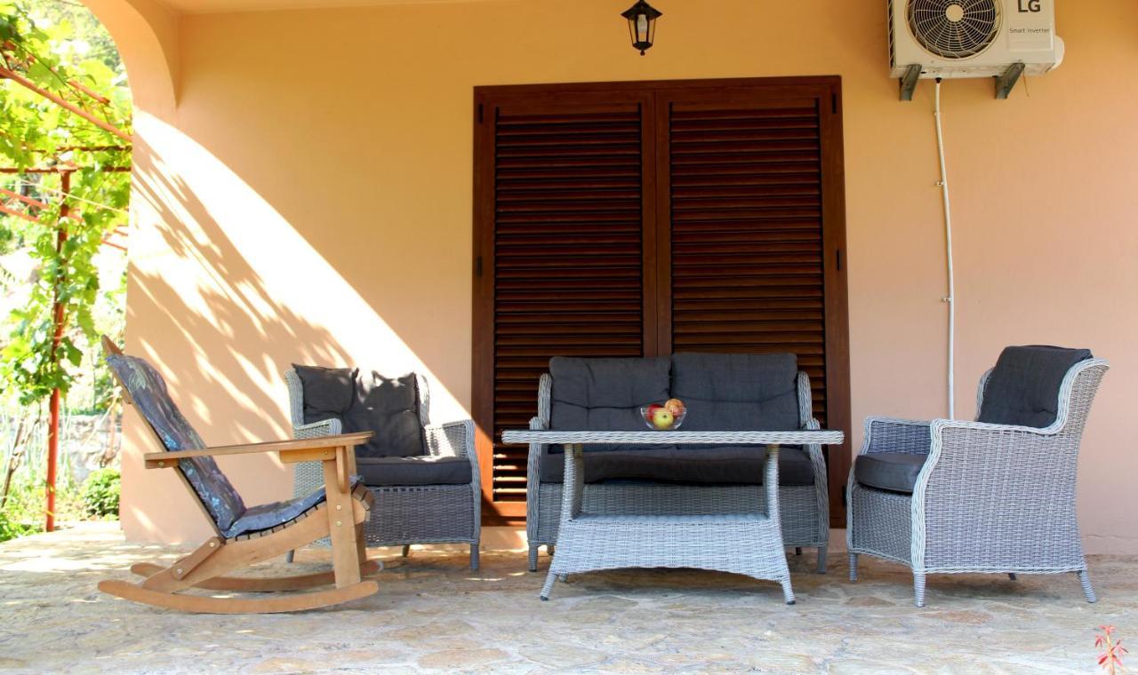Holiday Home Gazevic Virpazar Luaran gambar